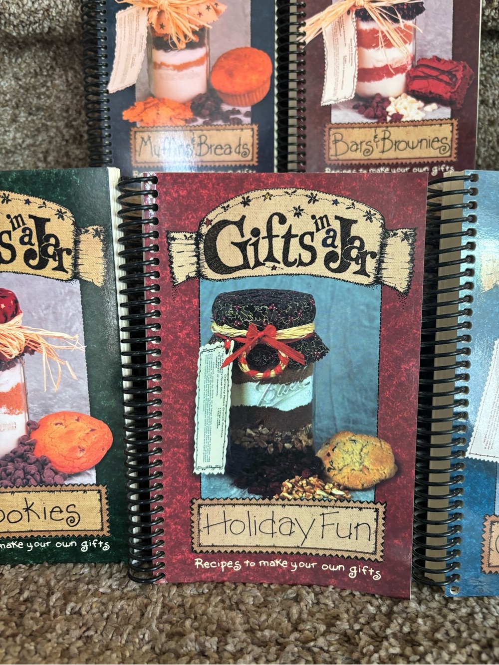 Gift Jar Recipe Books Set - Assorted Covers with Jar Artwork - Picture 5 of 6